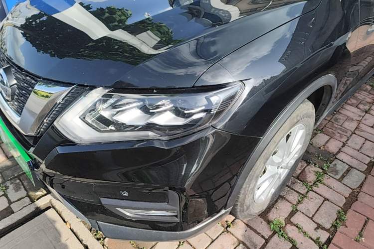 Used Nissan X-Trail 2019 2.0L CVT Smart Connect Comfort Edition 2WD Left Front Headlight