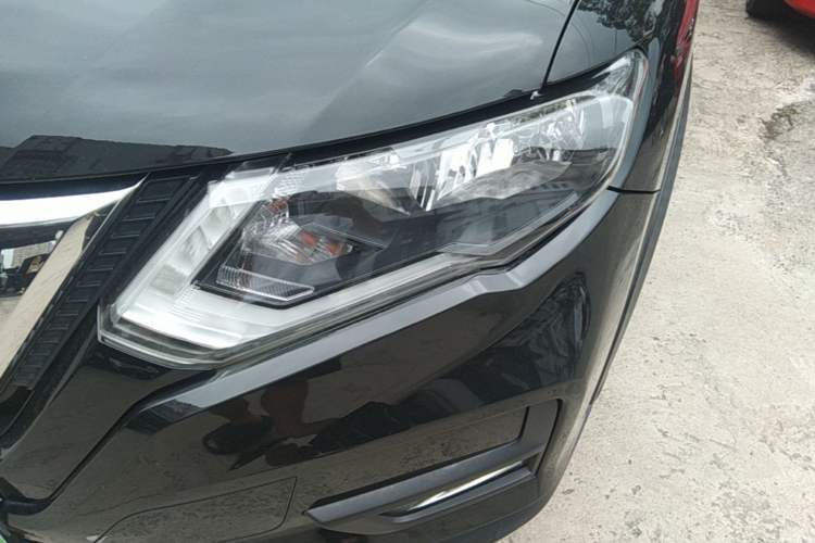 Used Nissan X-Trail 2019 2.0L CVT Comfort Edition 2WD Left Front Headlight