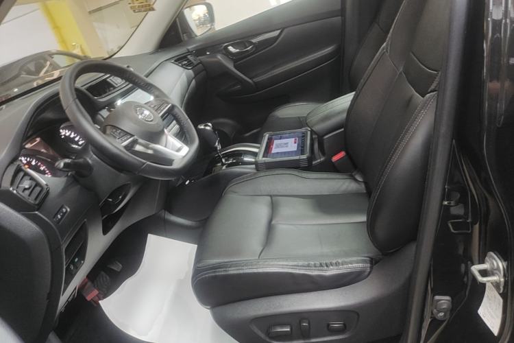 Used Nissan X-Trail 2019 2.0L CVT Smart Connect Comfort Edition 2WD Left Front Seat