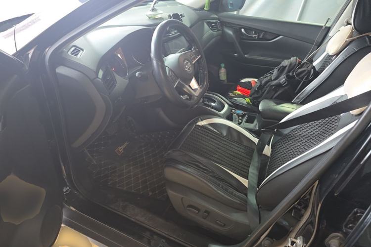 Used Nissan X-Trail 2019 2.0L CVT Smart Connect Comfort Edition 2WD Left Front Seat