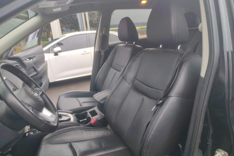 Used Nissan X-Trail 2019 2.0L CVT Smart Connect Comfort Edition 2WD Left Front Seat