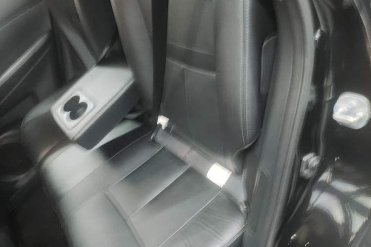 Used Nissan X-Trail 2019 2.0L CVT Smart Connect Comfort Edition 2WD Left Rear Seat