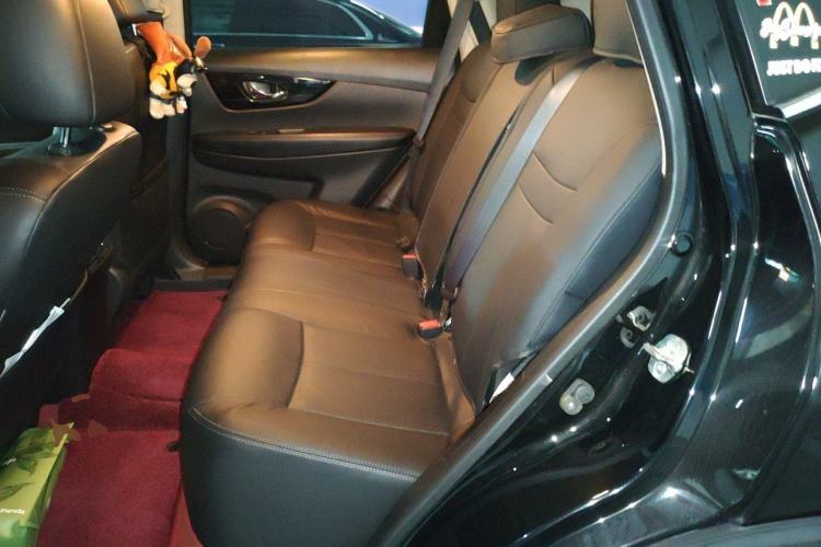 Used Nissan X-Trail 2019 2.0L CVT Smart Connect Comfort Edition 2WD Left Rear Seat