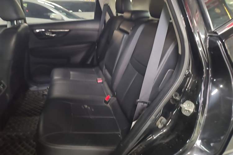 Used Nissan X-Trail 2019 2.0L CVT Smart Connect Comfort Edition 2WD Left Rear Seat