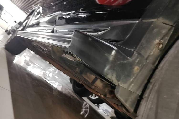 Used Nissan X-Trail 2019 2.5L CVT Smart Connect Luxury Edition 4WD Left Side Sill