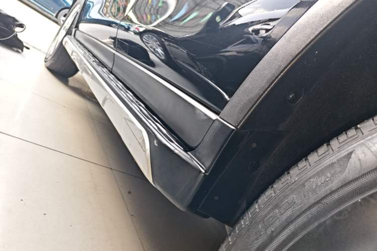 Used Nissan X-Trail 2019 2.0L CVT Smart Connect Comfort Edition 2WD Left Side Sill