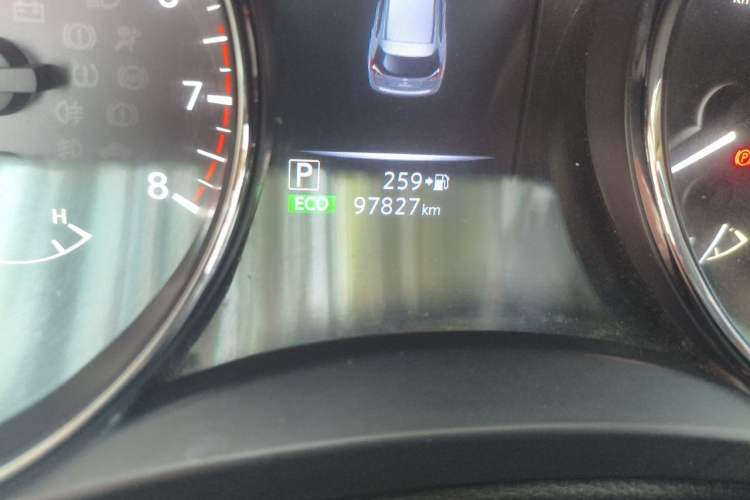 Used Nissan X-Trail 2019 2.0L CVT Smart Connect Comfort Edition 2WD Odometer Close Up