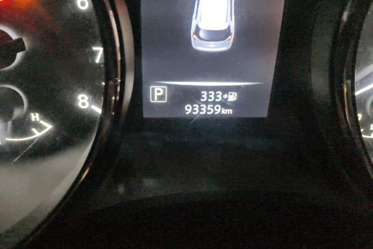 Used Nissan X-Trail 2019 2.0L CVT Smart Connect Comfort Edition 2WD Odometer Close Up