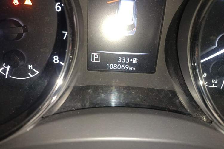 Used Nissan X-Trail 2019 2.0L CVT Smart Connect Comfort Edition 2WD Odometer Close Up