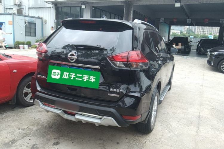 Used Nissan X-Trail 2019 2.0L CVT Comfort Edition 2WD Rear Right 45 Deg