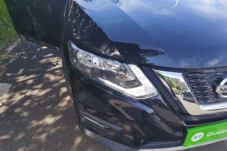 Used Nissan X-Trail 2019 2.0L CVT Smart Connect Comfort Edition 2WD Right Front Headlight