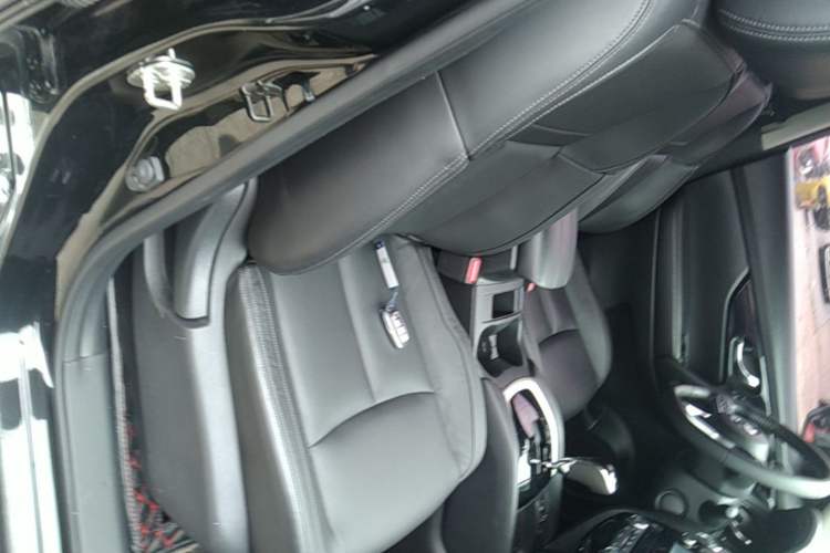 Used Nissan X-Trail 2019 2.0L CVT Comfort Edition 2WD Right Front Seat