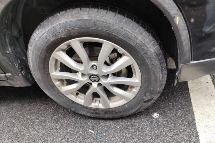 Used Nissan X-Trail 2019 2.0L CVT Comfort Edition 2WD Right Front Wheel Hub