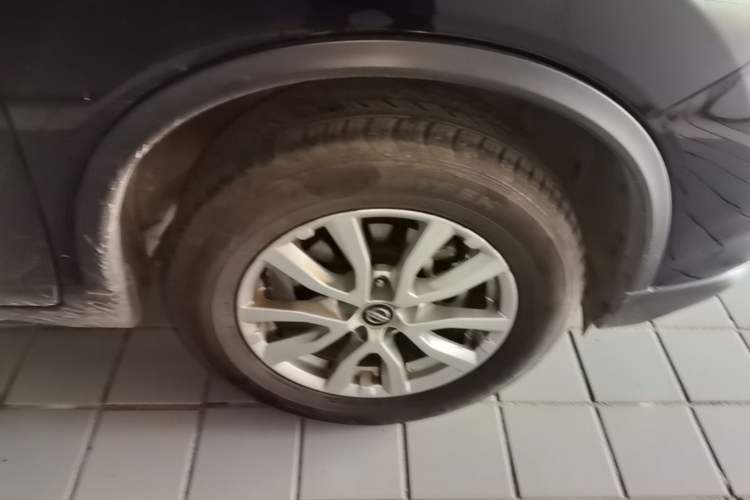 Used Nissan X-Trail 2019 2.0L CVT Smart Connect Comfort Edition 2WD Right Front Wheel Hub