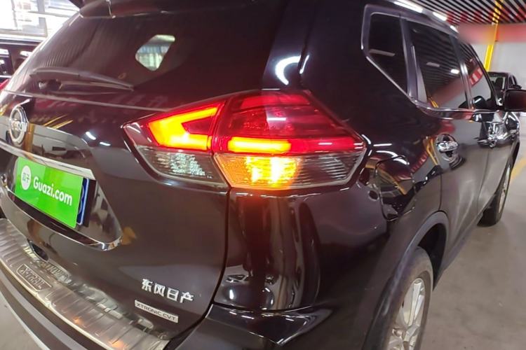 Used Nissan X-Trail 2019 2.0L CVT Smart Connect Comfort Edition 2WD Right Rear Taillight