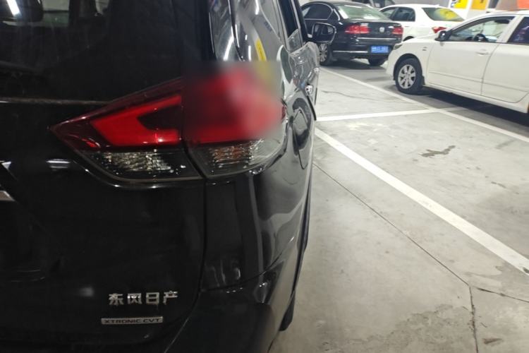 Used Nissan X-Trail 2019 2.0L CVT Smart Connect Comfort Edition 2WD Right Rear Taillight