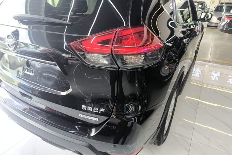 Used Nissan X-Trail 2019 2.0L CVT Smart Connect Comfort Edition 2WD Right Rear Taillight