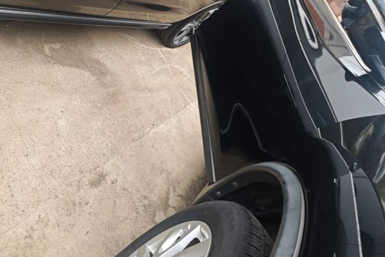 Used Nissan X-Trail 2019 2.0L CVT Smart Connect Comfort Edition 2WD Right Side Sill