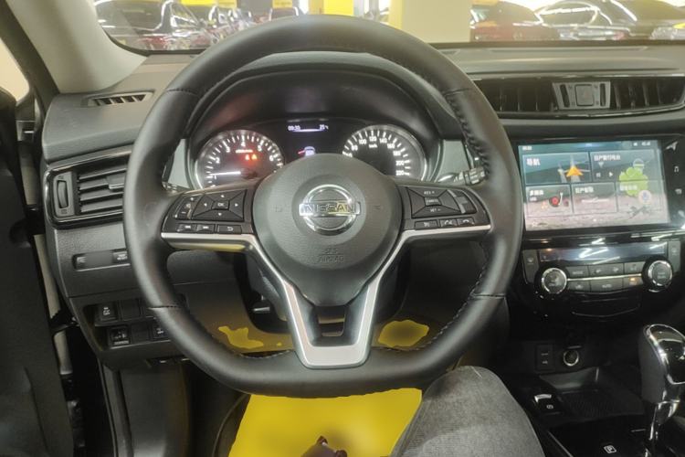 Used Nissan X-Trail 2019 2.0L CVT Smart Connect Comfort Edition 2WD Steering Wheel