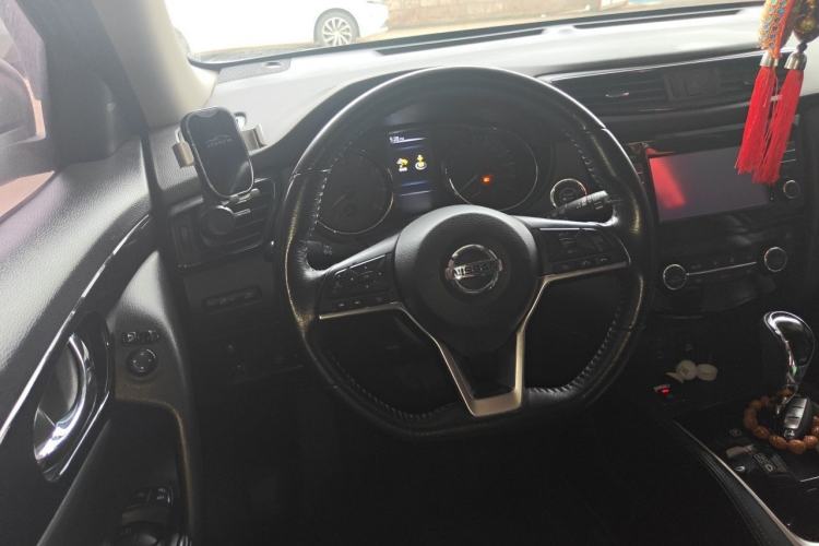 Used Nissan X-Trail 2019 2.0L CVT Comfort Edition 2WD Steering Wheel