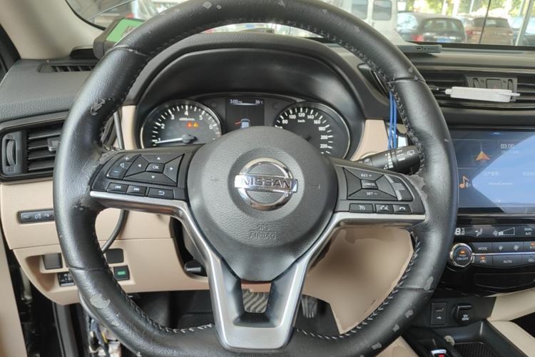 Used Nissan X-Trail 2019 2.0L CVT Smart Connect Comfort Edition 2WD Steering Wheel