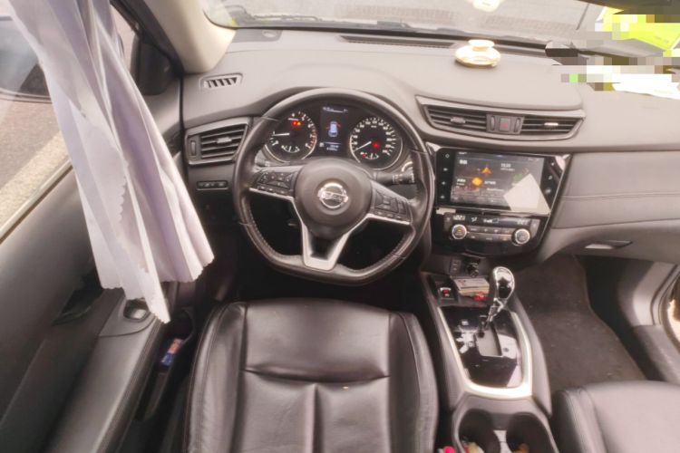Used Nissan X-Trail 2019 2.0L CVT Smart Connect Comfort Edition 2WD Steering Wheel