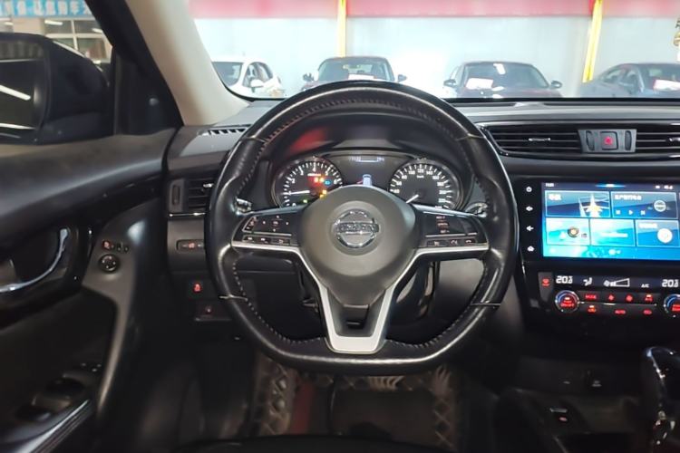 Used Nissan X-Trail 2019 2.0L CVT Smart Connect Comfort Edition 2WD Steering Wheel
