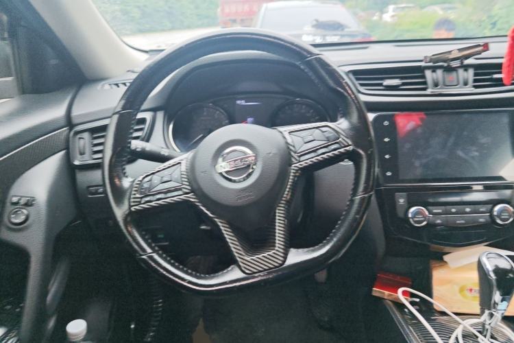 Used Nissan X-Trail 2019 2.0L CVT Smart Connect Comfort Edition 2WD Steering Wheel