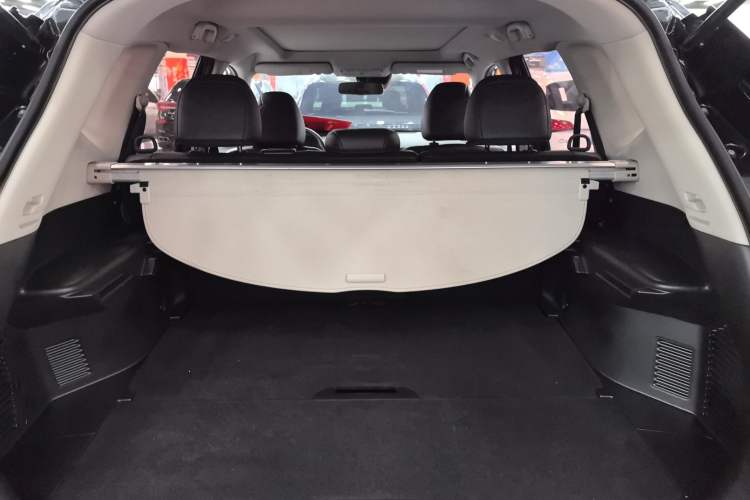 Used Nissan X-Trail 2019 2.0L CVT Smart Connect Comfort Edition 2WD Trunk