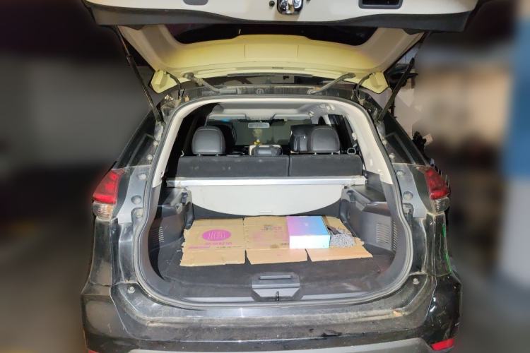 Used Nissan X-Trail 2019 2.0L CVT Smart Connect Comfort Edition 2WD Trunk