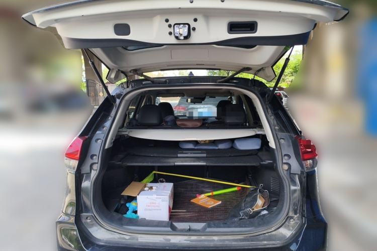 Used Nissan X-Trail 2019 2.0L CVT Smart Connect Comfort Edition 2WD Trunk