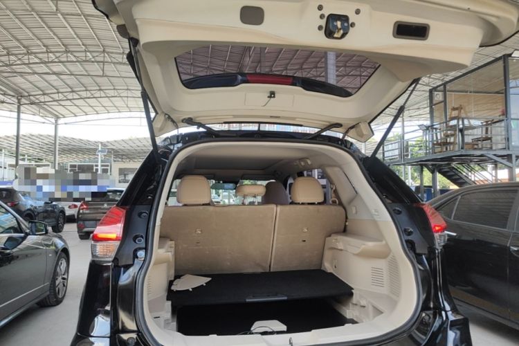 Used Nissan X-Trail 2019 2.0L CVT Smart Connect Comfort Edition 2WD Trunk