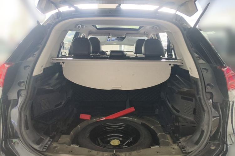 Used Nissan X-Trail 2019 2.0L CVT Smart Connect Comfort Edition 2WD Trunk