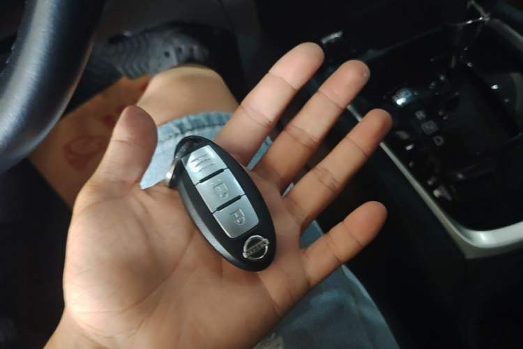 Used Nissan X-Trail 2019 2.0L CVT Smart Connect Comfort Edition 2WD Vehicle Key