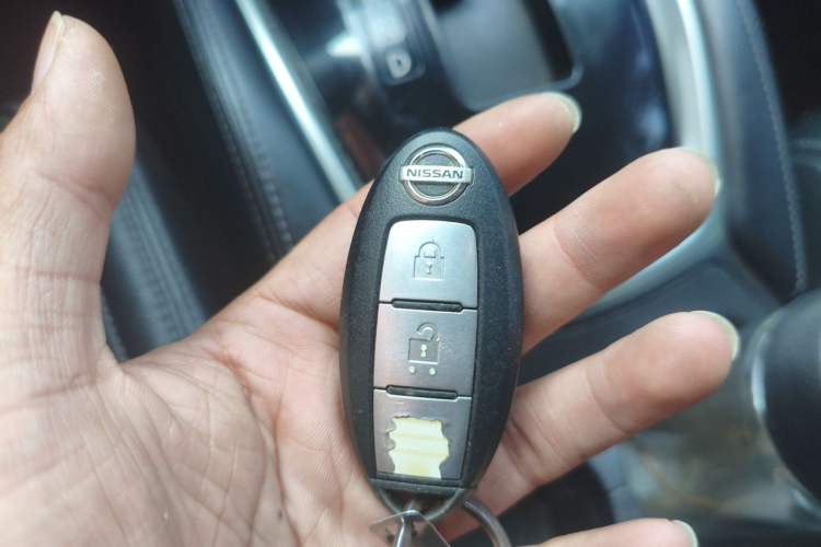 Used Nissan X-Trail 2019 2.0L CVT Smart Connect Comfort Edition 2WD Vehicle Key