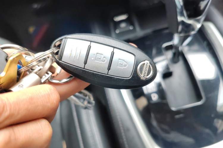 Used Nissan X-Trail 2019 2.0L CVT Comfort Edition 2WD Vehicle Key