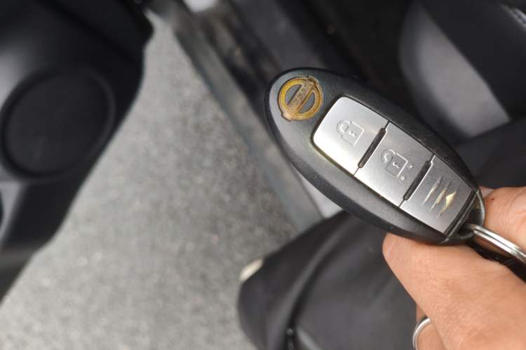 Used Nissan X-Trail 2019 2.0L CVT Smart Connect Comfort Edition 2WD Vehicle Key