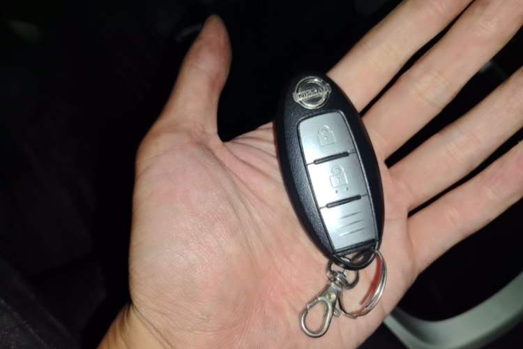 Used Nissan X-Trail 2019 2.0L CVT Smart Connect Comfort Edition 2WD Vehicle Key