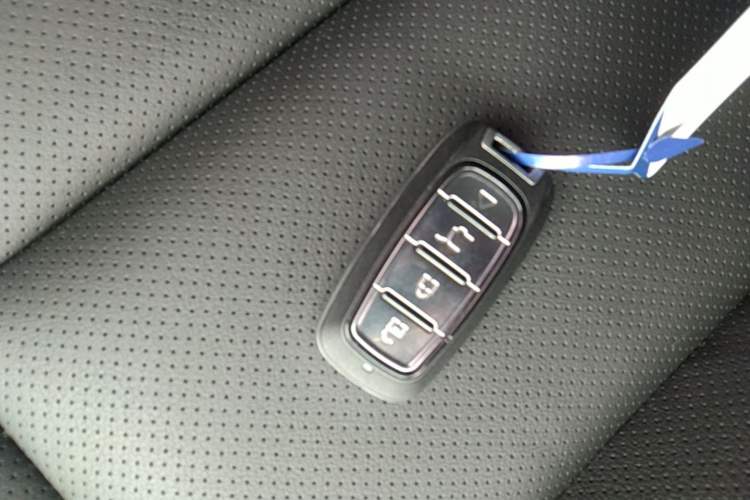 Used Nissan X-Trail 2019 2.0L CVT Comfort Edition 2WD Vehicle Key