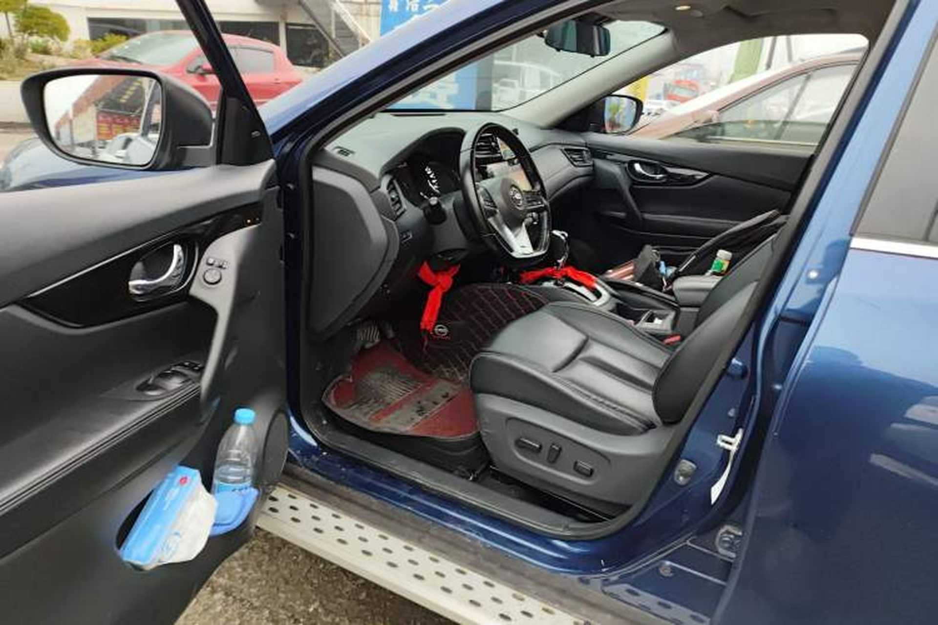 Used Nissan X-Trail 2019 2.0L CVT Smart Connect Comfort Edition 2WD Driver Seat