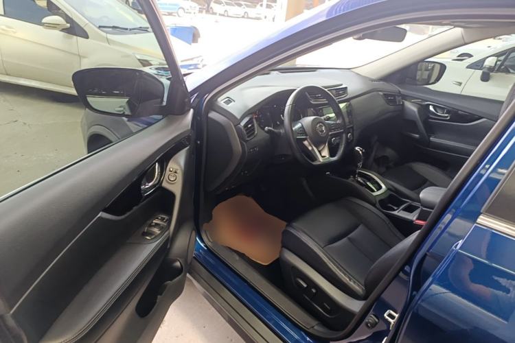 Used Nissan X-Trail 2019 2.0L CVT Smart Connect Comfort Edition 2WD Driver Seat