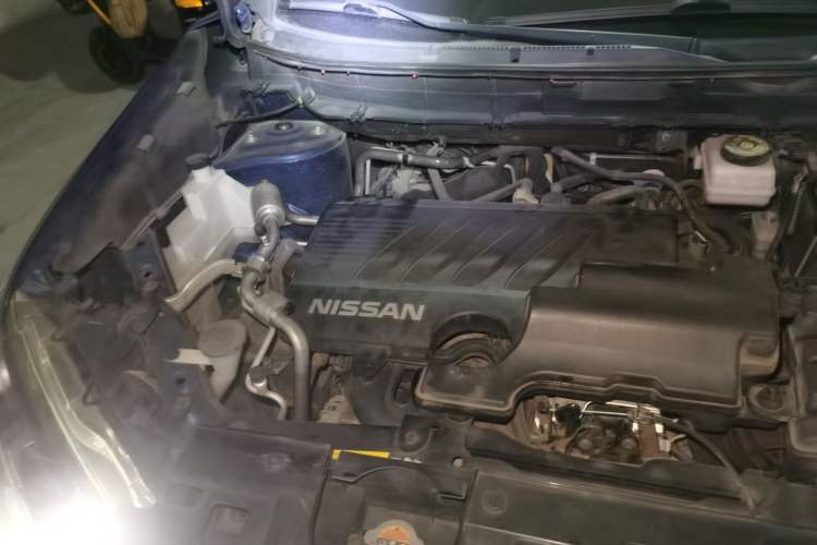 Used Nissan X-Trail 2019 2.0L CVT Smart Connect Comfort Edition 2WD Engine Bay Right