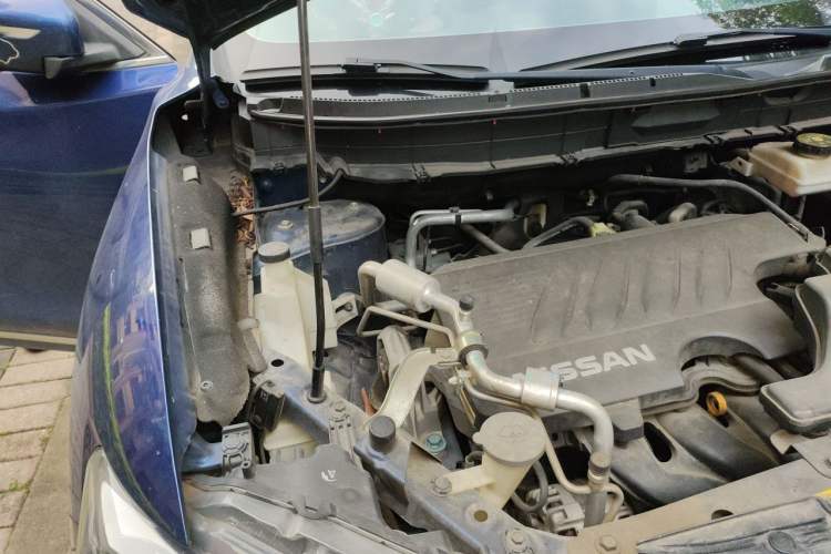 Used Nissan X-Trail 2019 2.0L CVT Smart Connect Comfort Edition 2WD Engine Bay Right