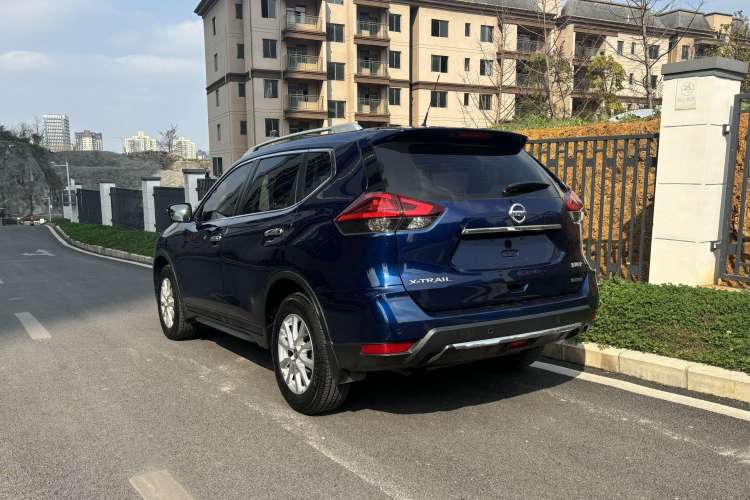 Used Nissan X-Trail 2019 2.0L CVT SmartConnect 7-Seater Comfort Edition 2WD Exterior 3