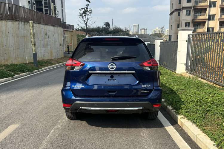 Used Nissan X-Trail 2019 2.0L CVT SmartConnect 7-Seater Comfort Edition 2WD Exterior 4