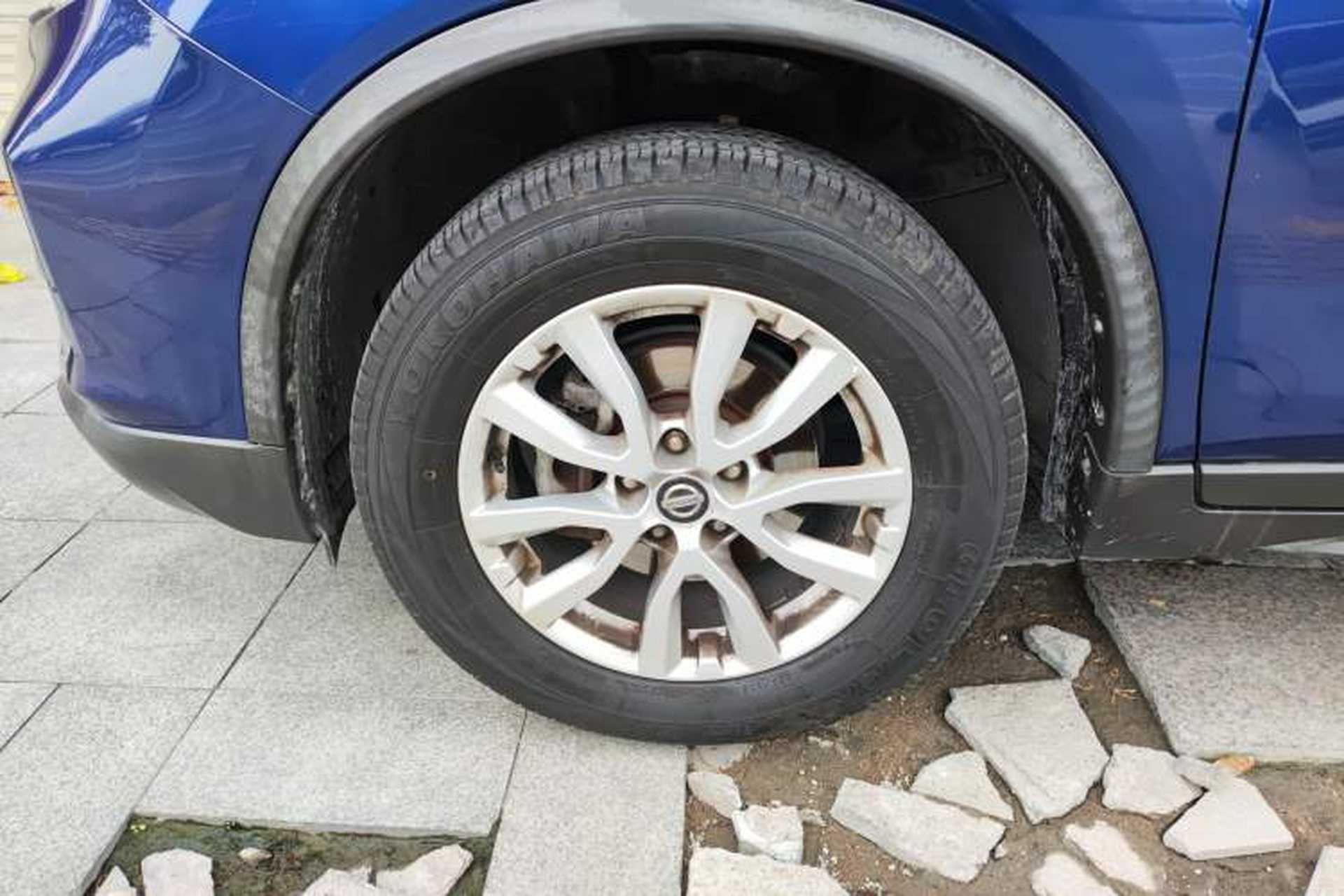 Used Nissan X-Trail 2019 2.0L CVT Smart Connect Comfort Edition 2WD Exterior 4
