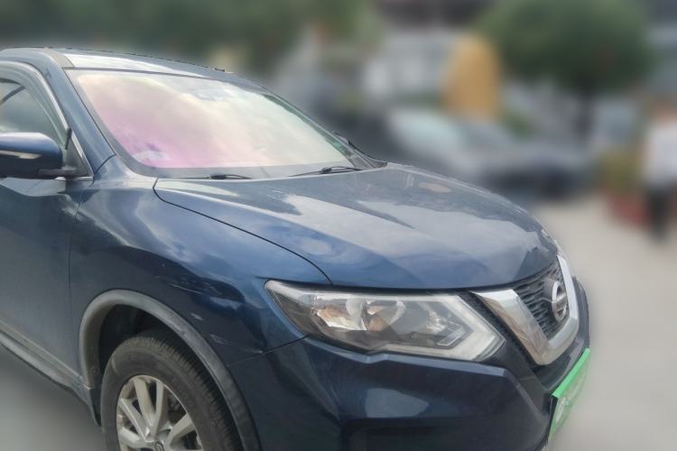 Used Nissan X-Trail 2019 2.0L CVT Smart Connect Comfort Edition 2WD Front Right 45 Deg