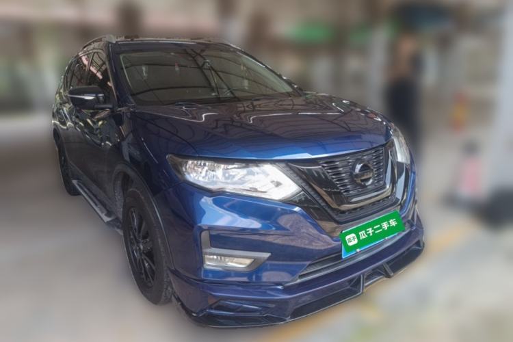 Used Nissan X-Trail 2019 2.0L CVT Comfort Edition 2WD Front Right 45 Deg