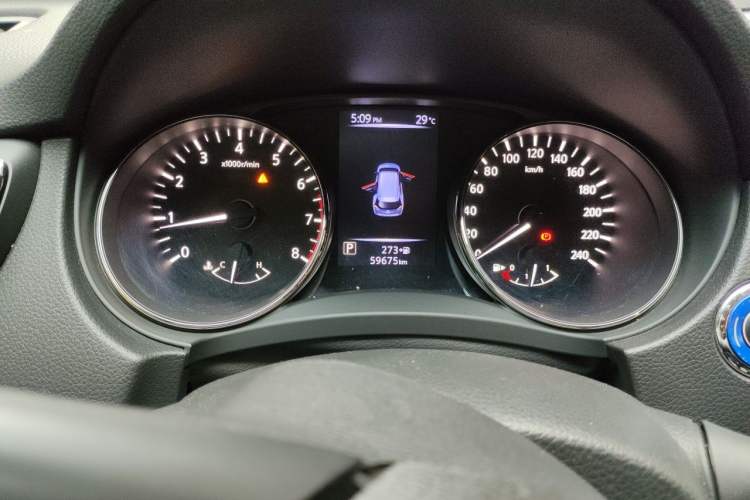 Used Nissan X-Trail 2019 2.0L CVT Smart Connect Comfort Edition 2WD Instrument Cluster