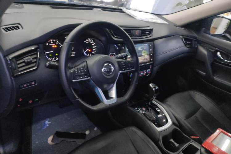 Used Nissan X-Trail 2019 2.0L CVT Smart Connect Comfort Edition 2WD Interior 2
